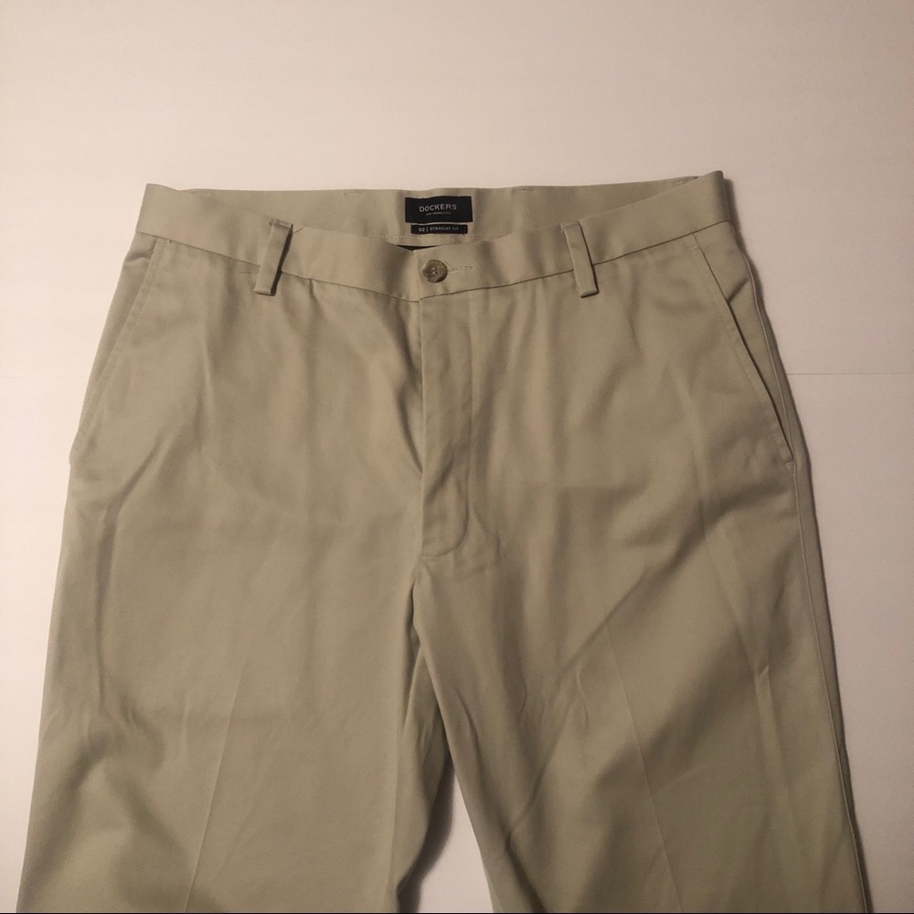 Dockers khakis D2 straight fit 34x32 - Picture 2 of 6